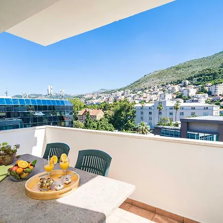 Apartmán Down Town - One Bedroom With Balcony *