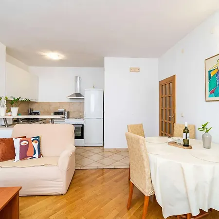 Down Town - One Bedroom With Balcony Dubrovník